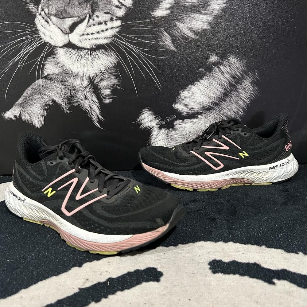 New Balance Fresh Foam X 880v13 W880Y13 Athletic Sneaker Unisex M9.5/W11 Black